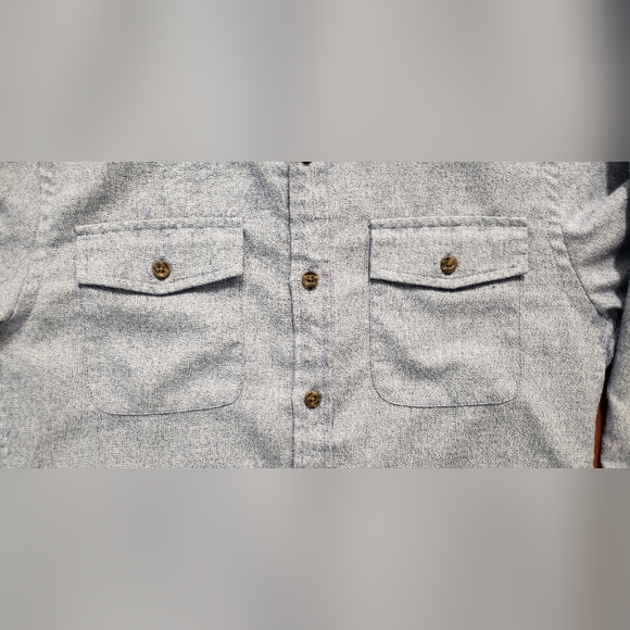 SOLD- Mens XS Vineyard Vines Shirt - Picture 4 of 7